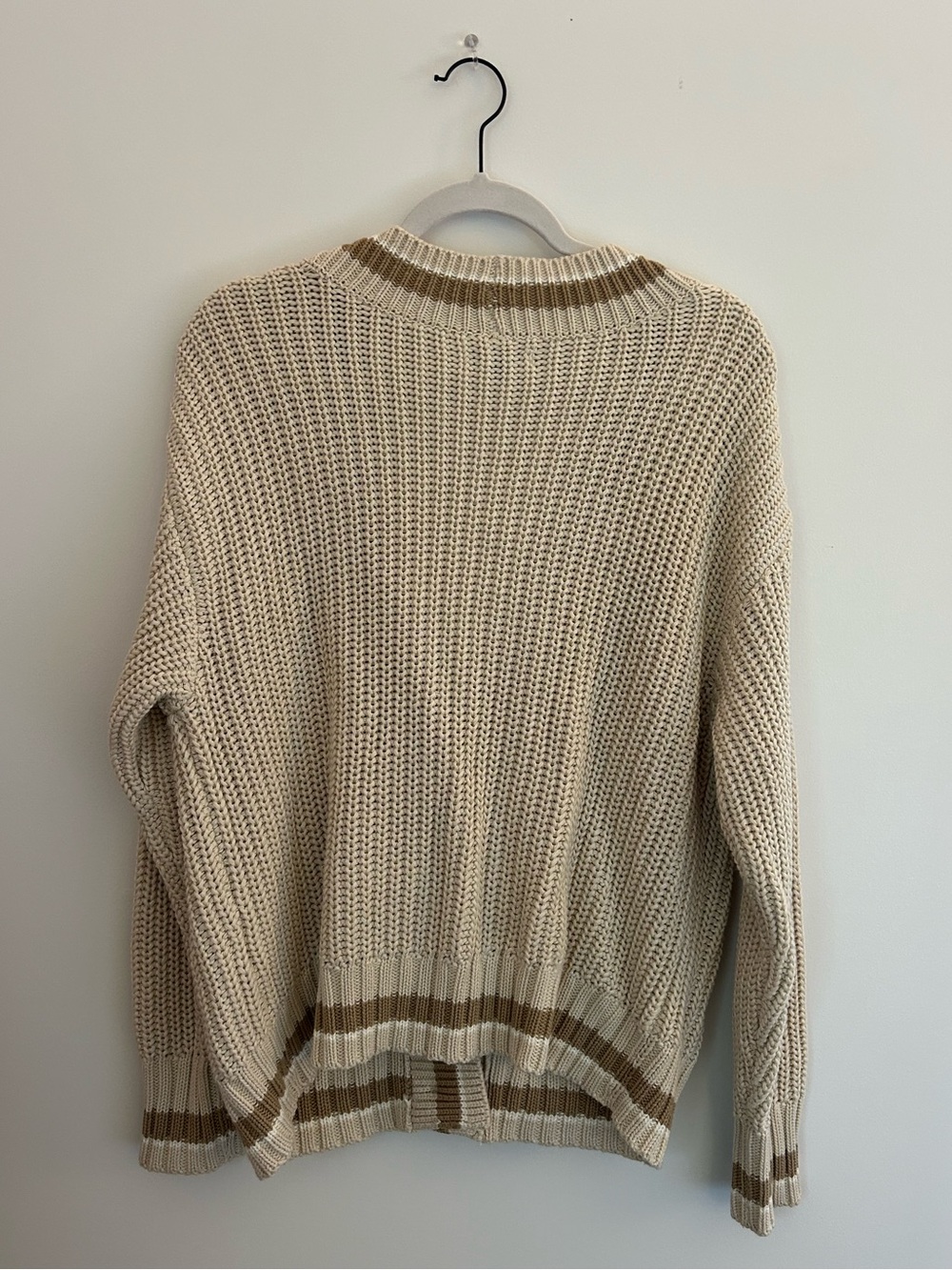 American Eagle Cream Chunky Knit Oversized Cardigan Sweater — Size S — Like New - Picture 2 of 8